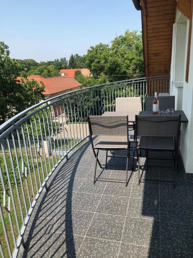 Dominik Apartmanház Velence Exterior foto